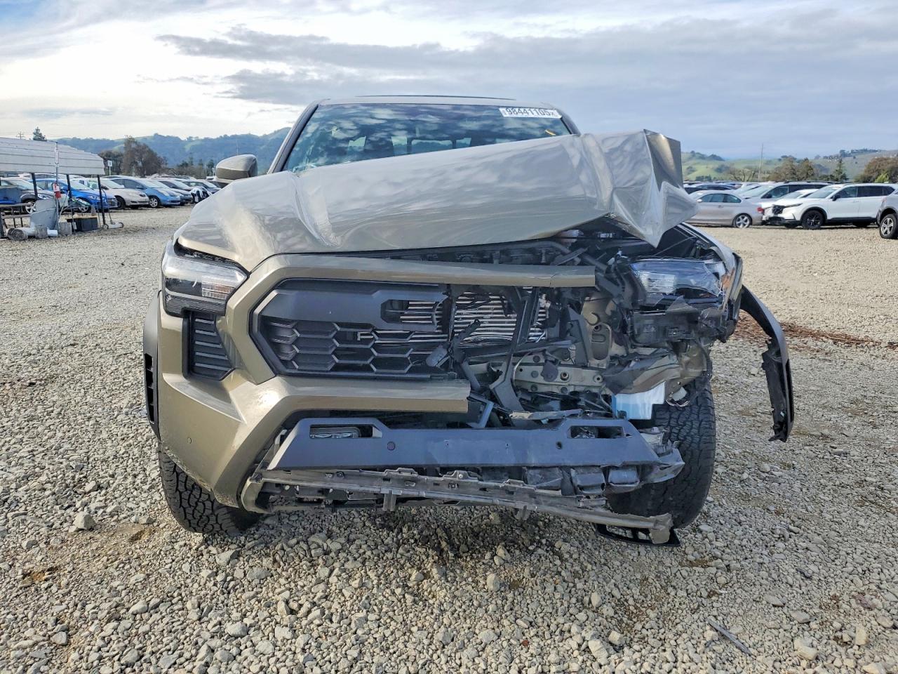 2024 TOYOTA TACOMA photo 13