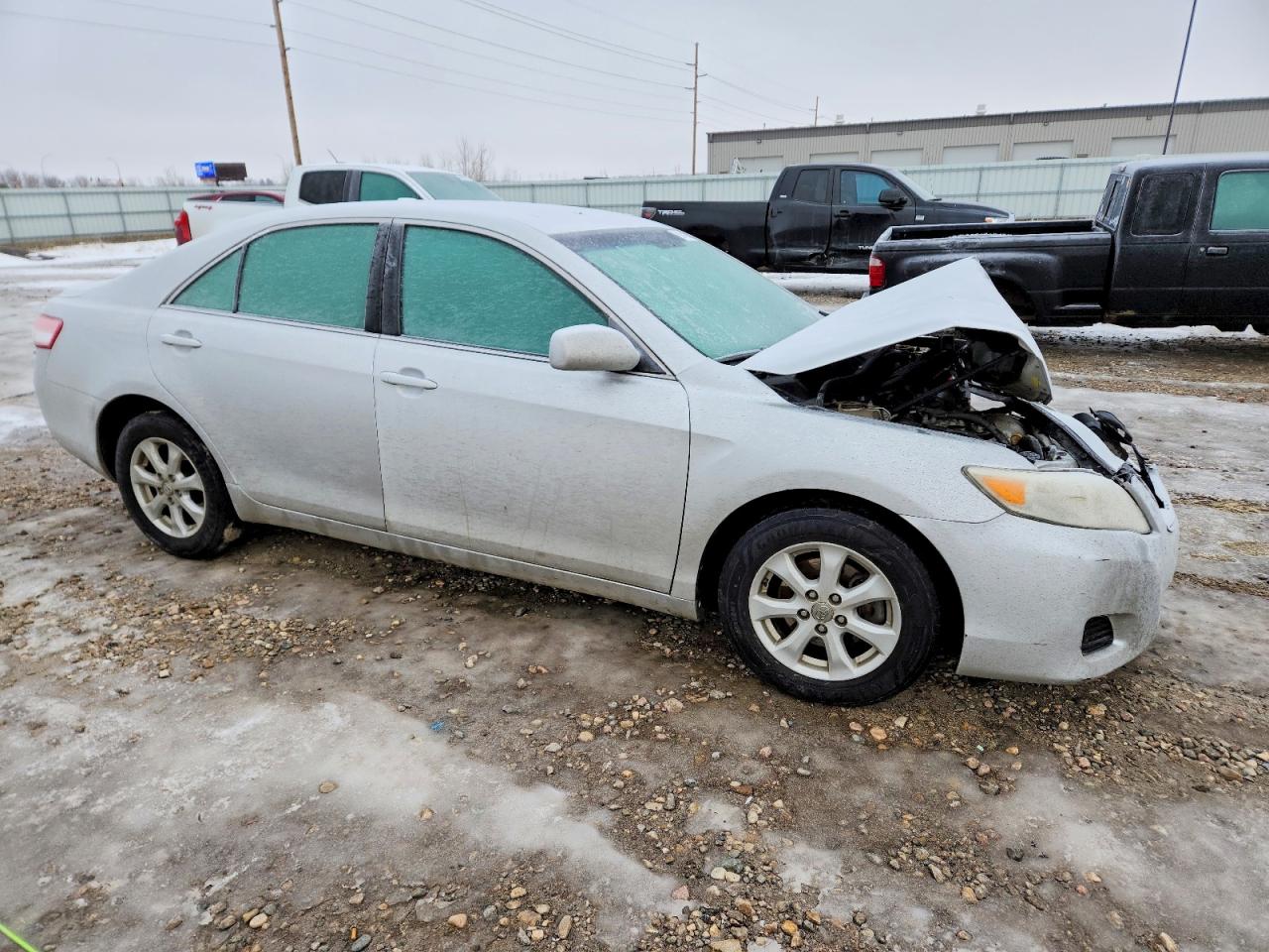 2010 TOYOTA CAMRY BASE photo 4
