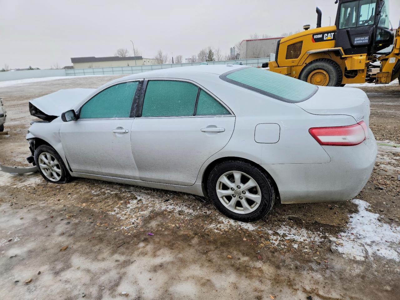2010 TOYOTA CAMRY BASE photo 2