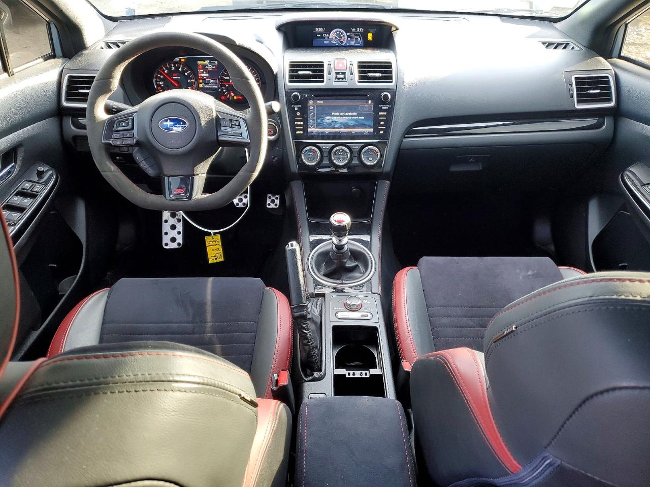 2019 SUBARU WRX STI photo 8