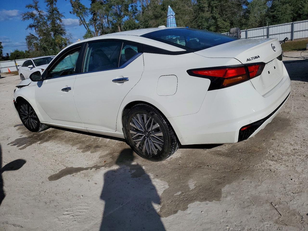 2025 NISSAN ALTIMA SV photo 2