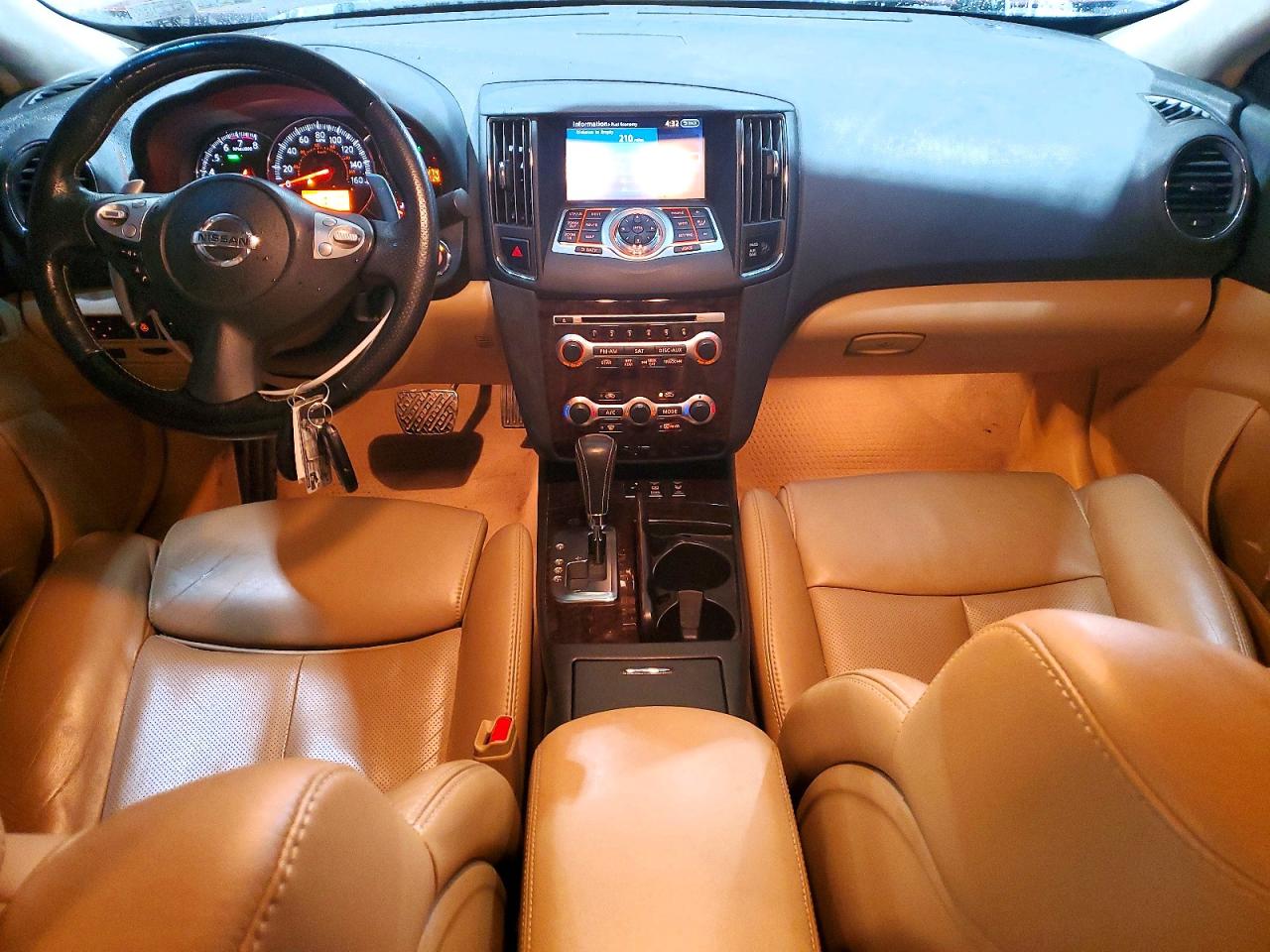 2011 NISSAN MAXIMA S photo 15