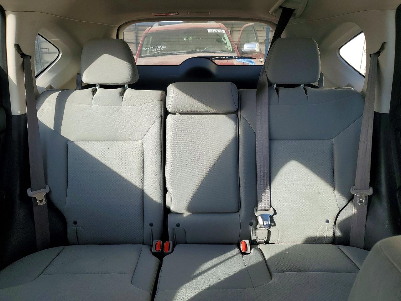 2016 HONDA CR-V LX photo 10