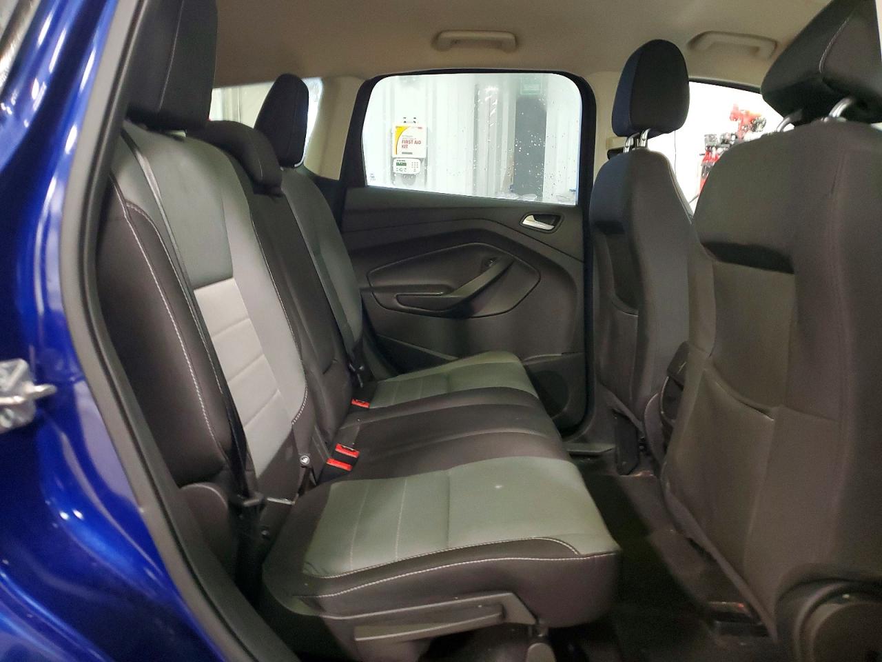 2016 FORD ESCAPE SE photo 21