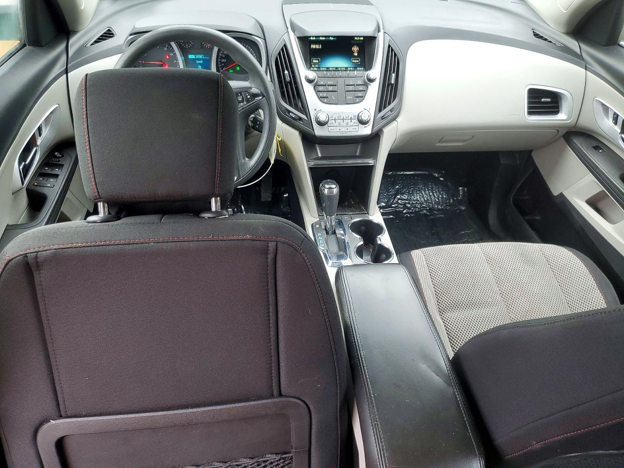 2017 CHEVROLET EQUINOX LS photo 8