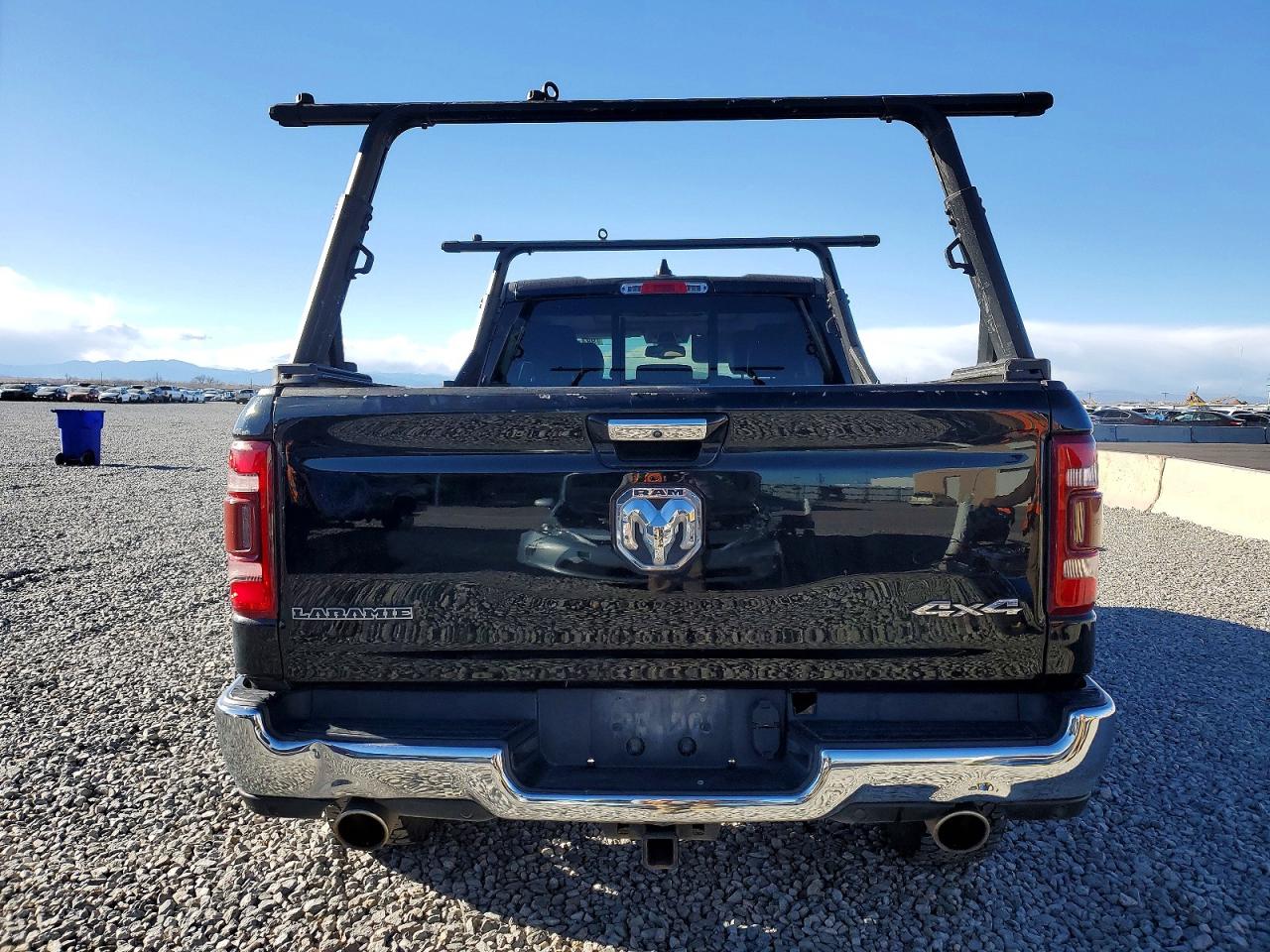 2019 RAM 1500 LARAMIE photo 6
