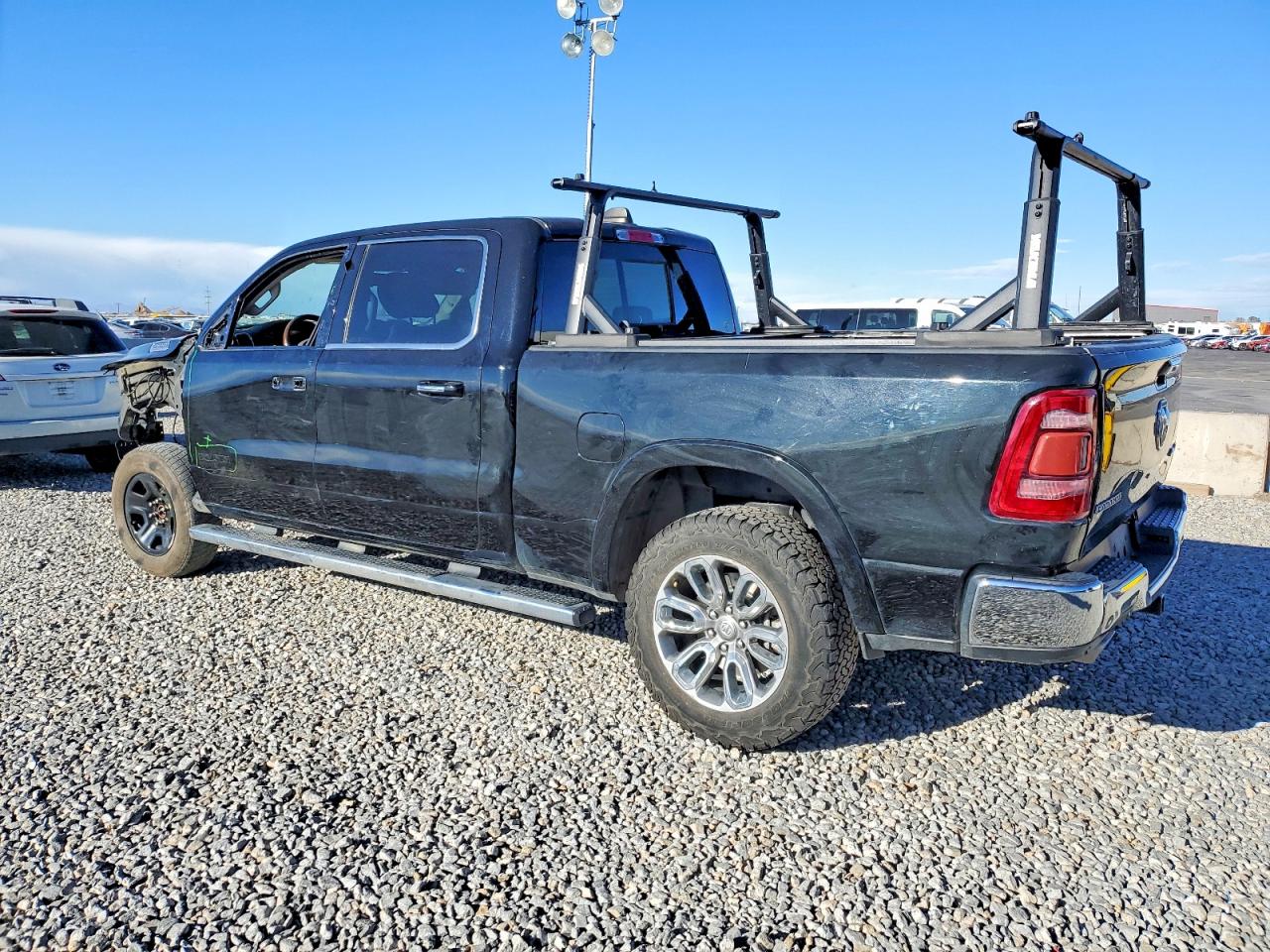 2019 RAM 1500 LARAMIE photo 2