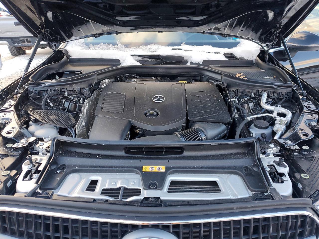 2025 MERCEDES-BENZ GLC 300 4MATIC photo 12