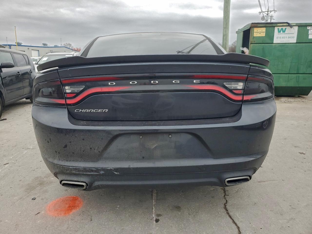 2017 DODGE CHARGER SE photo 6