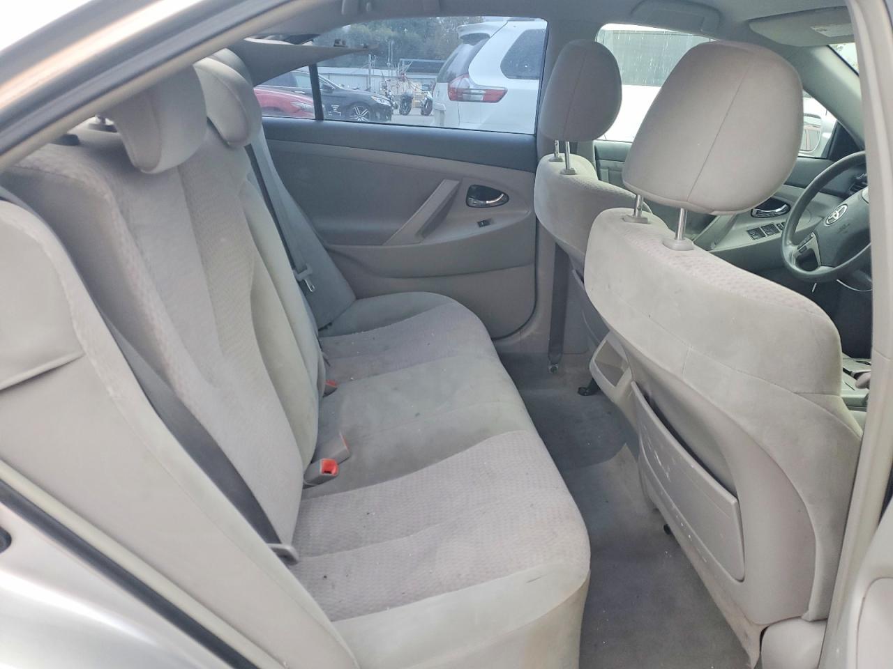 2011 TOYOTA CAMRY BASE photo 10