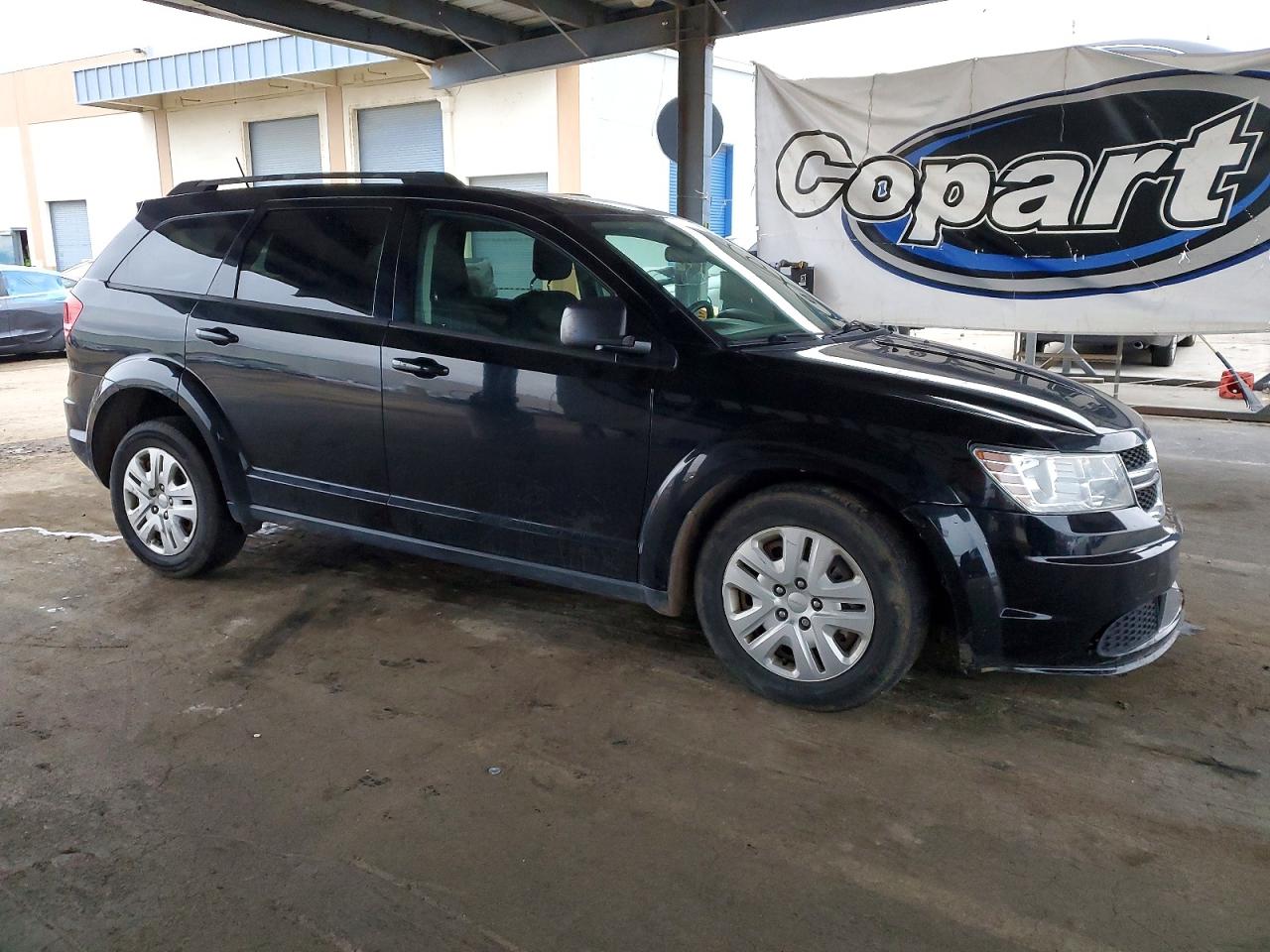 2017 DODGE JOURNEY SE photo 4