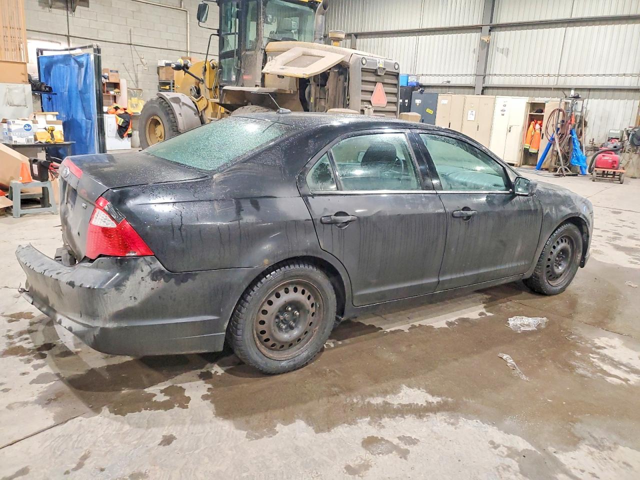 2011 FORD FUSION SE photo 3