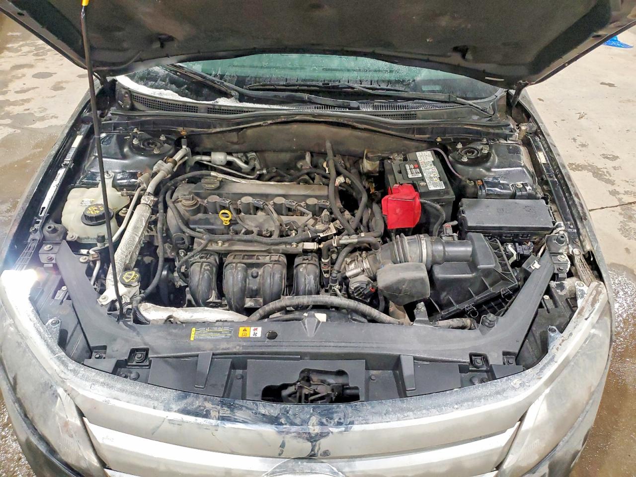 2011 FORD FUSION SE photo 11