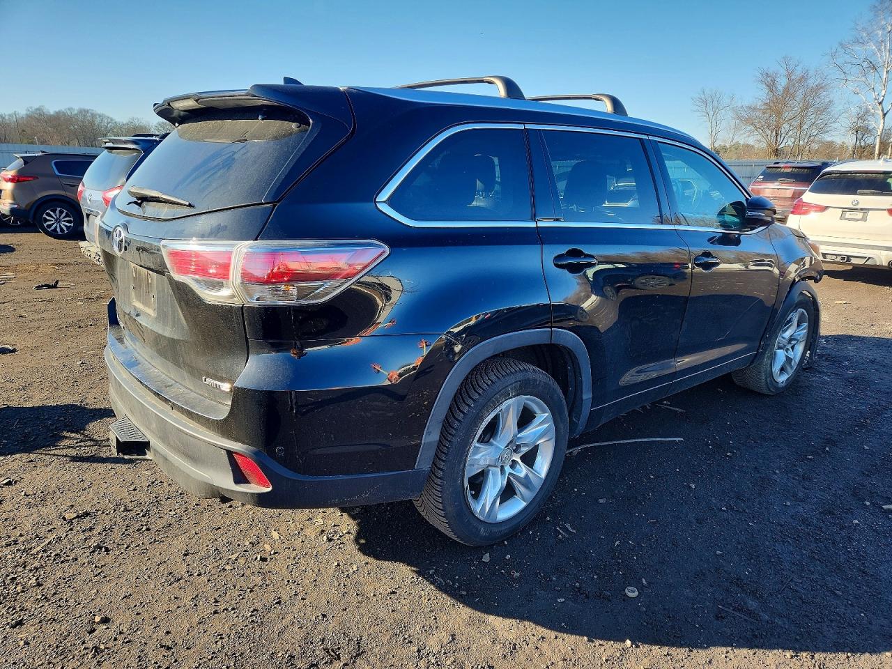 2014 TOYOTA HIGHLANDER LIMITED photo 3