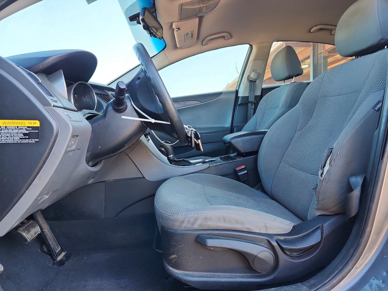 2013 HYUNDAI SONATA GLS photo 7