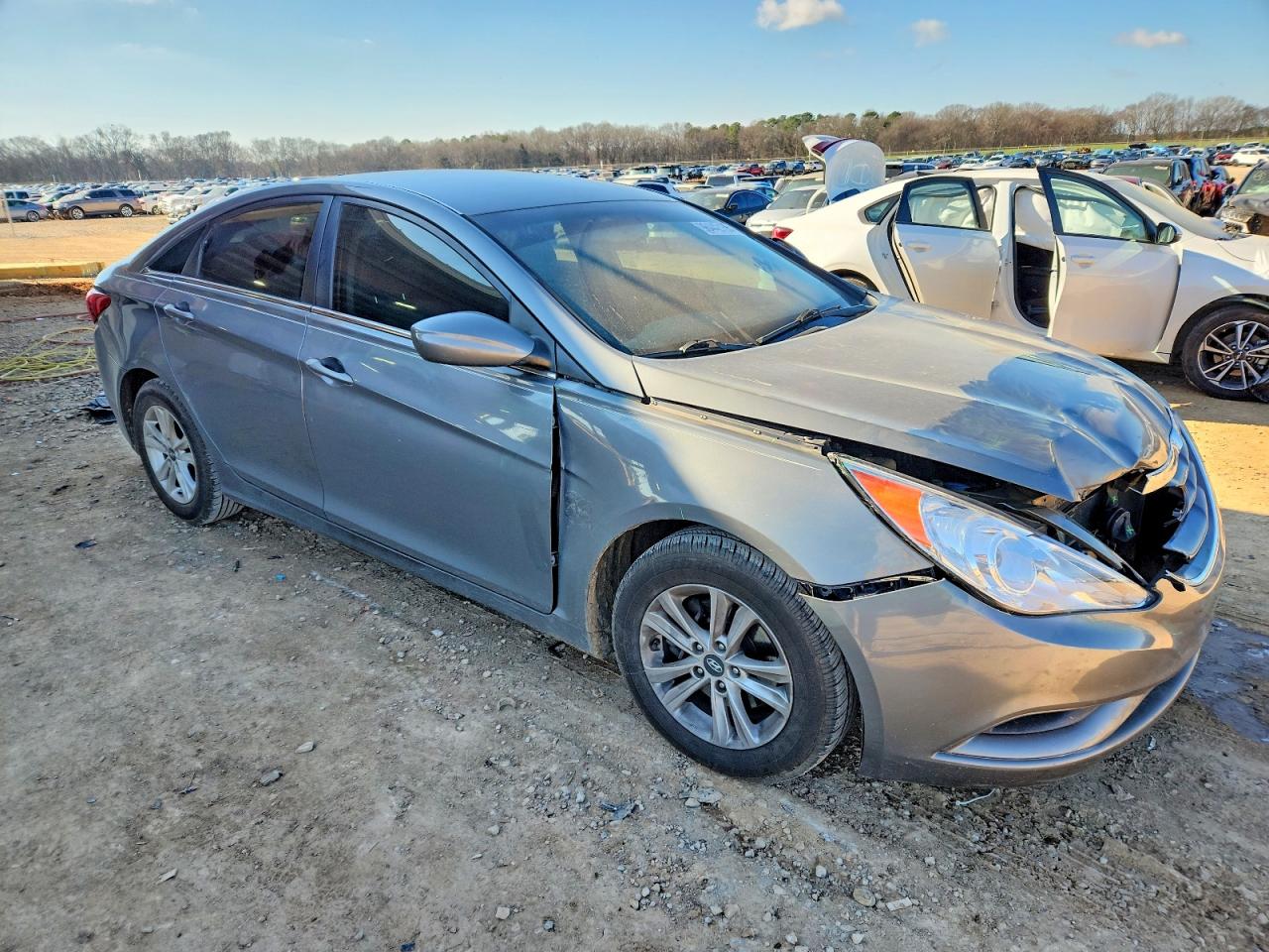 2013 HYUNDAI SONATA GLS photo 4