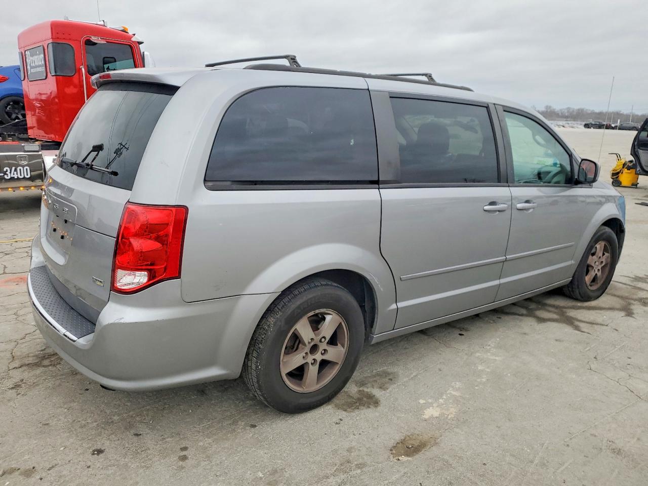 2013 DODGE GRAND CARAVAN SXT photo 3