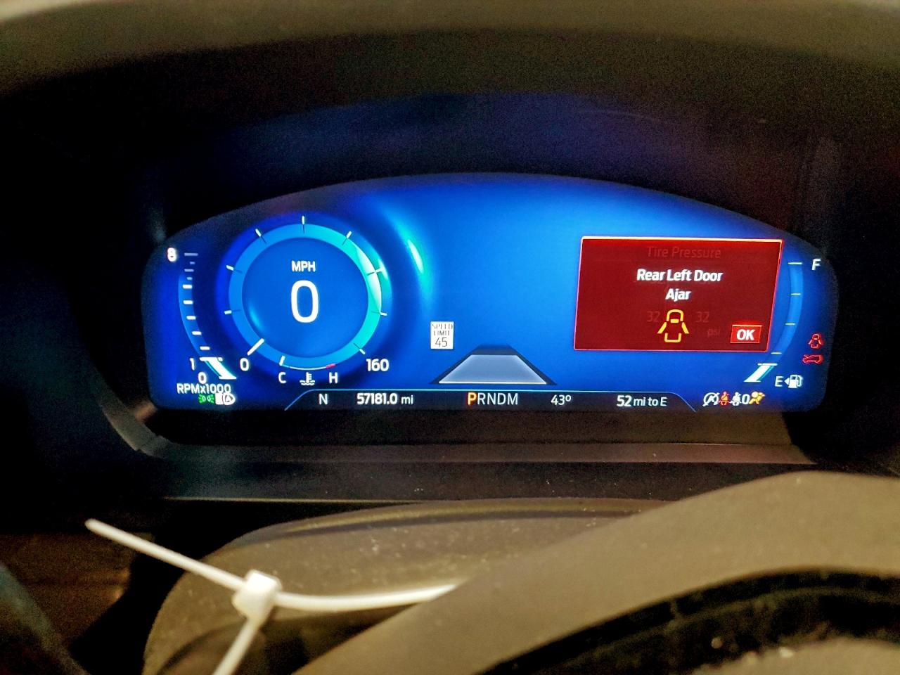 2021 FORD EXPLORER PLATINUM photo 9