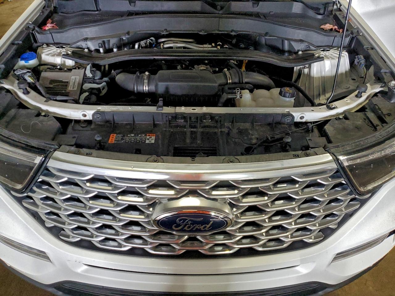 2021 FORD EXPLORER PLATINUM photo 12