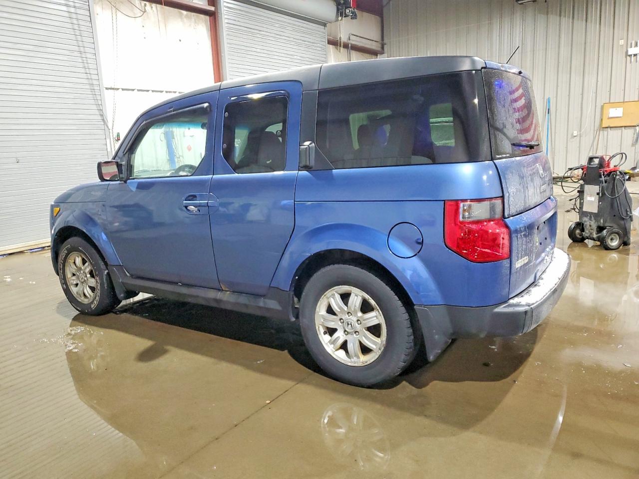 2007 HONDA ELEMENT EX photo 2