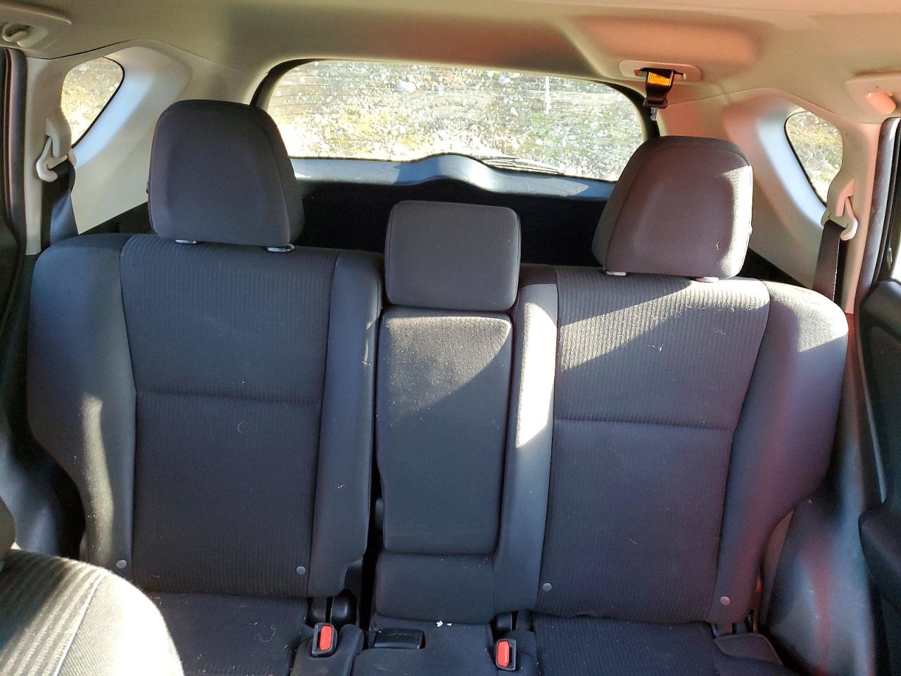 2016 TOYOTA RAV4 LE photo 28