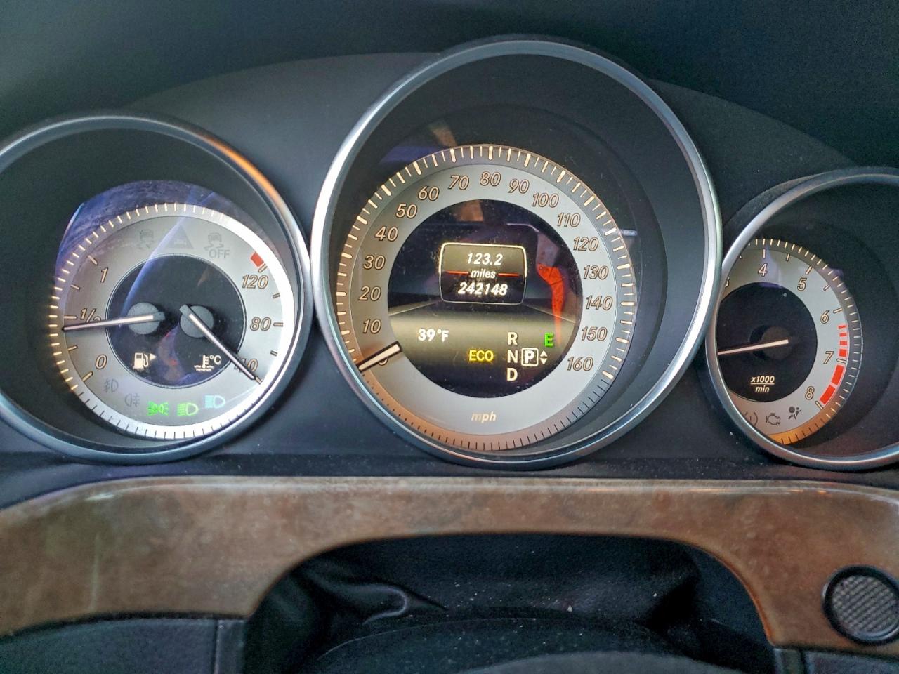 2014 MERCEDES-BENZ E 350 photo 9