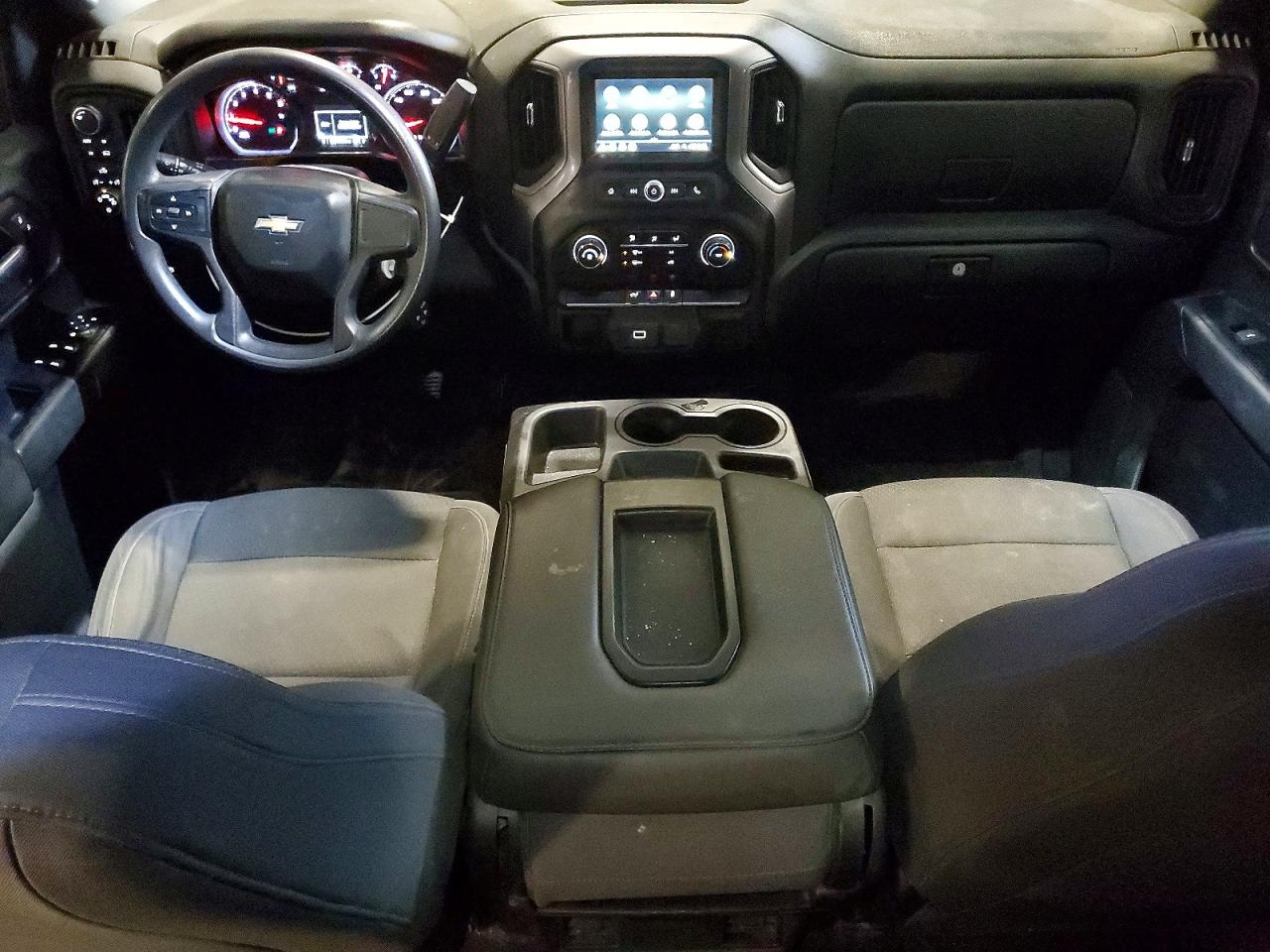 2019 CHEVROLET SILVERADO K1500 CUSTOM photo 8