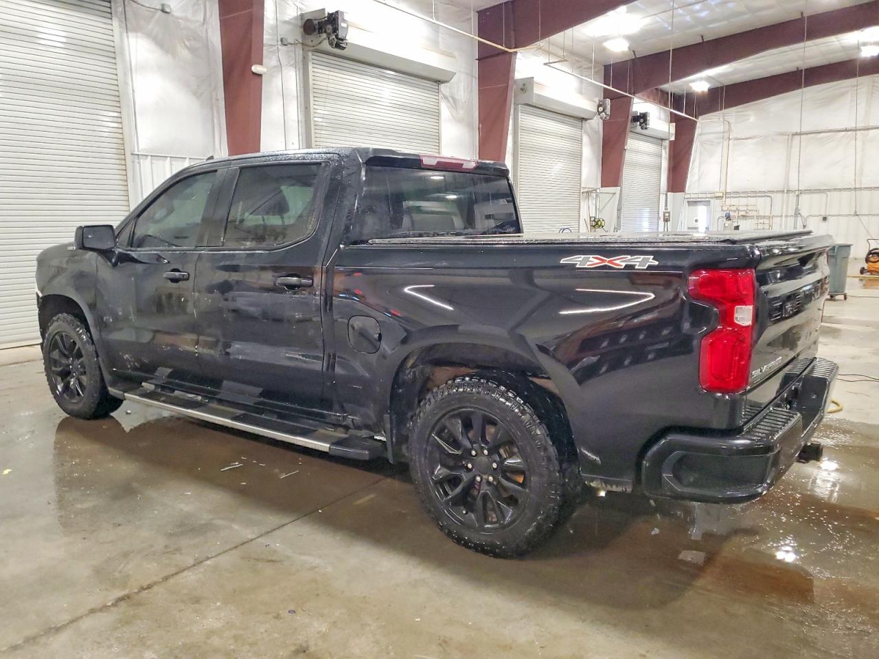 2019 CHEVROLET SILVERADO K1500 CUSTOM photo 2