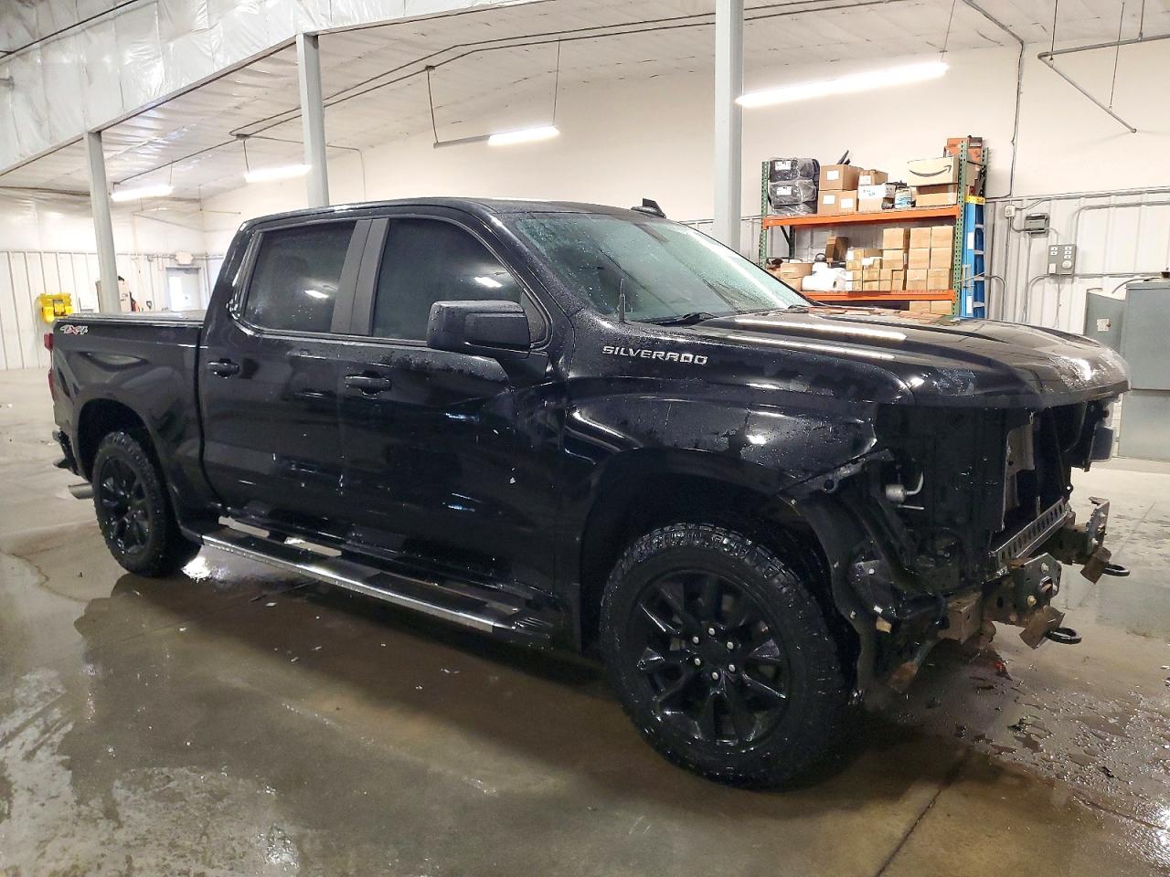 2019 CHEVROLET SILVERADO K1500 CUSTOM photo 4