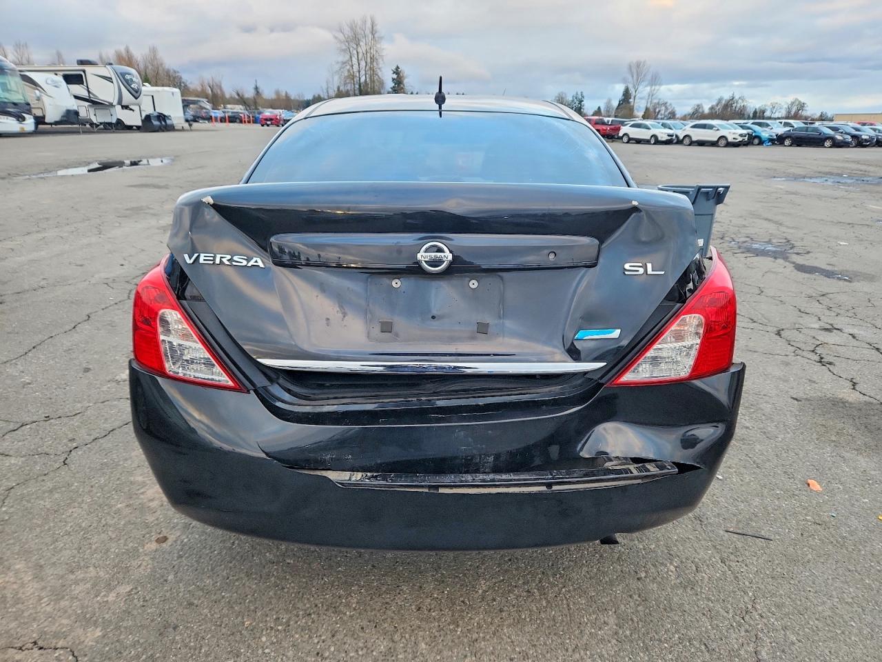 2012 NISSAN VERSA S photo 6