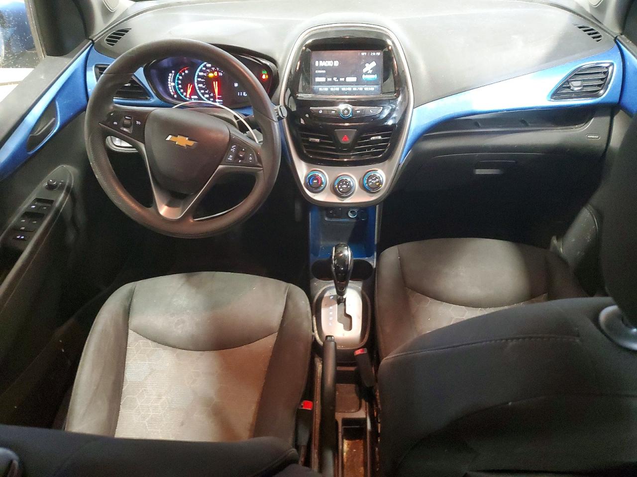 2016 CHEVROLET SPARK 1LT photo 8