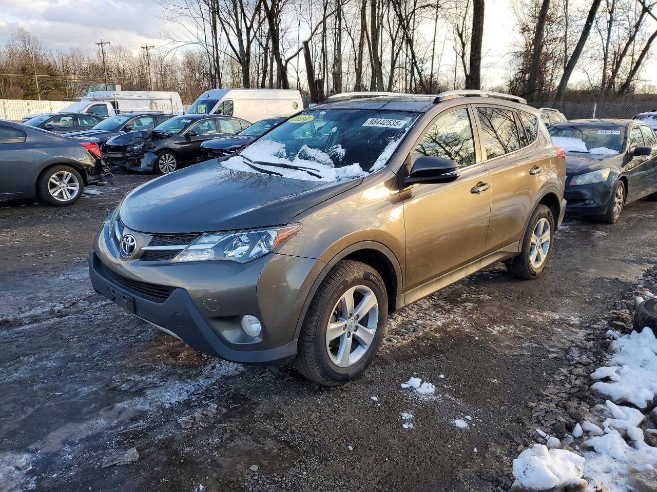 2014 TOYOTA RAV4