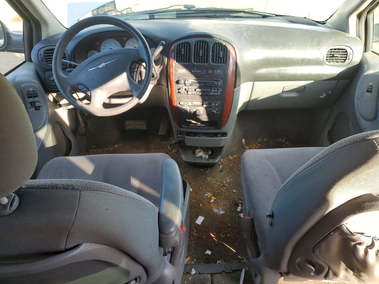 2007 CHRYSLER TOWN & COUNTRY LX photo 22