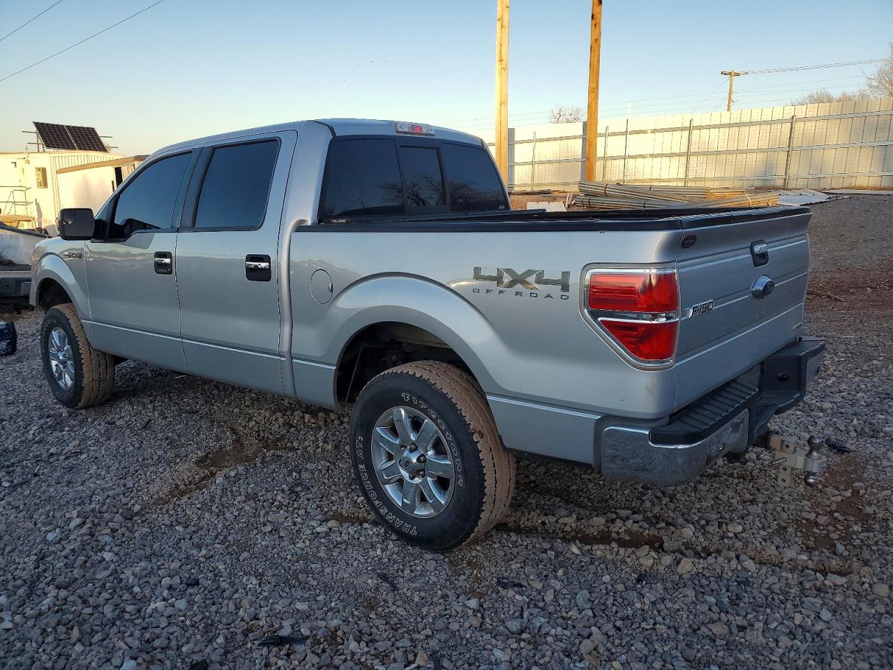 2014 FORD F150 SUPERCREW photo 2