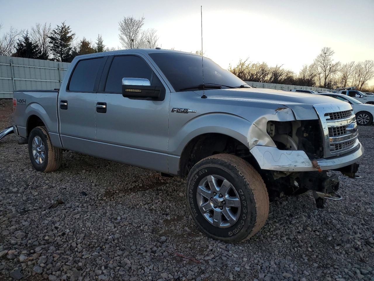 2014 FORD F150 SUPERCREW photo 4