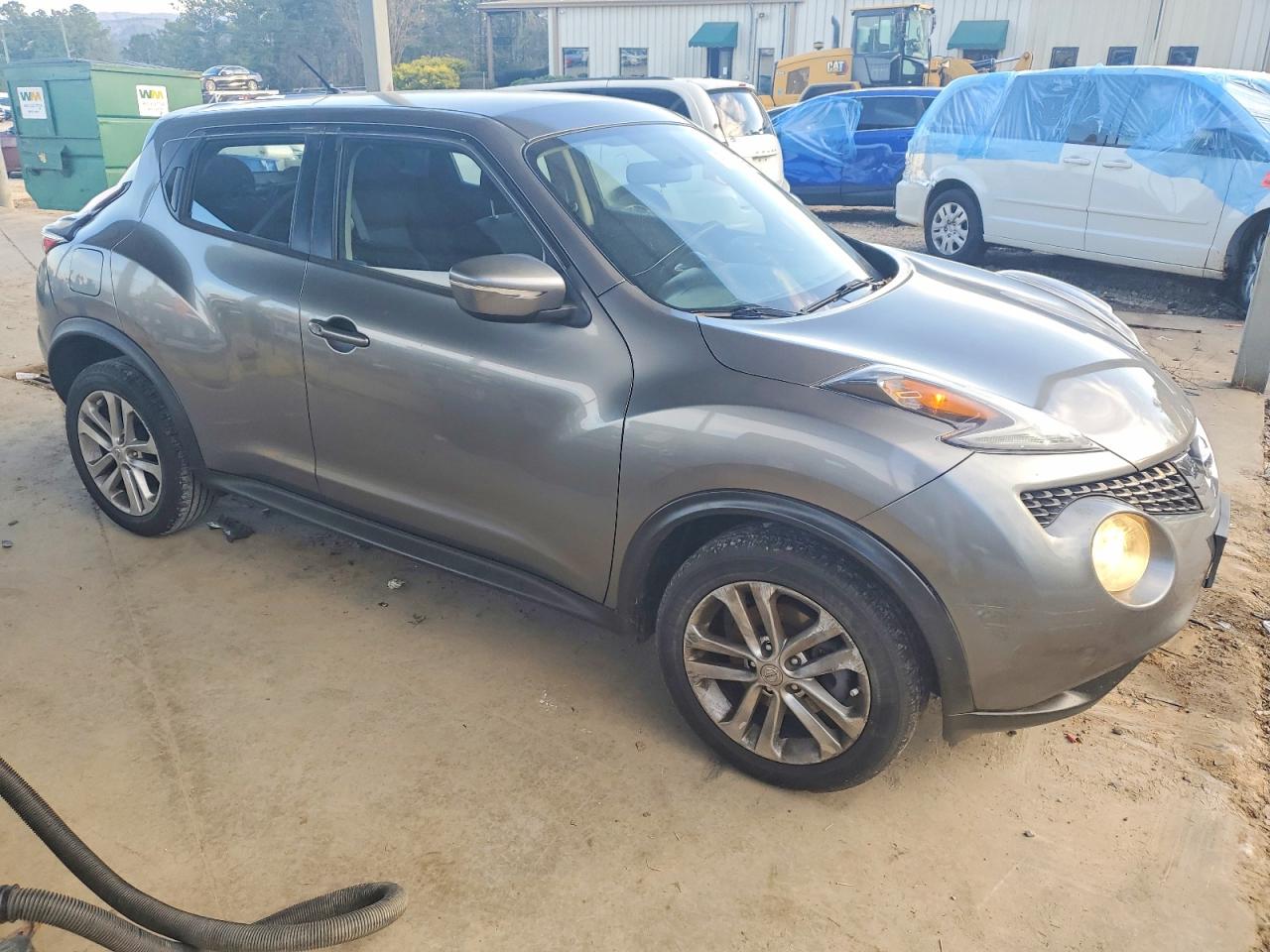 2015 NISSAN JUKE S photo 4