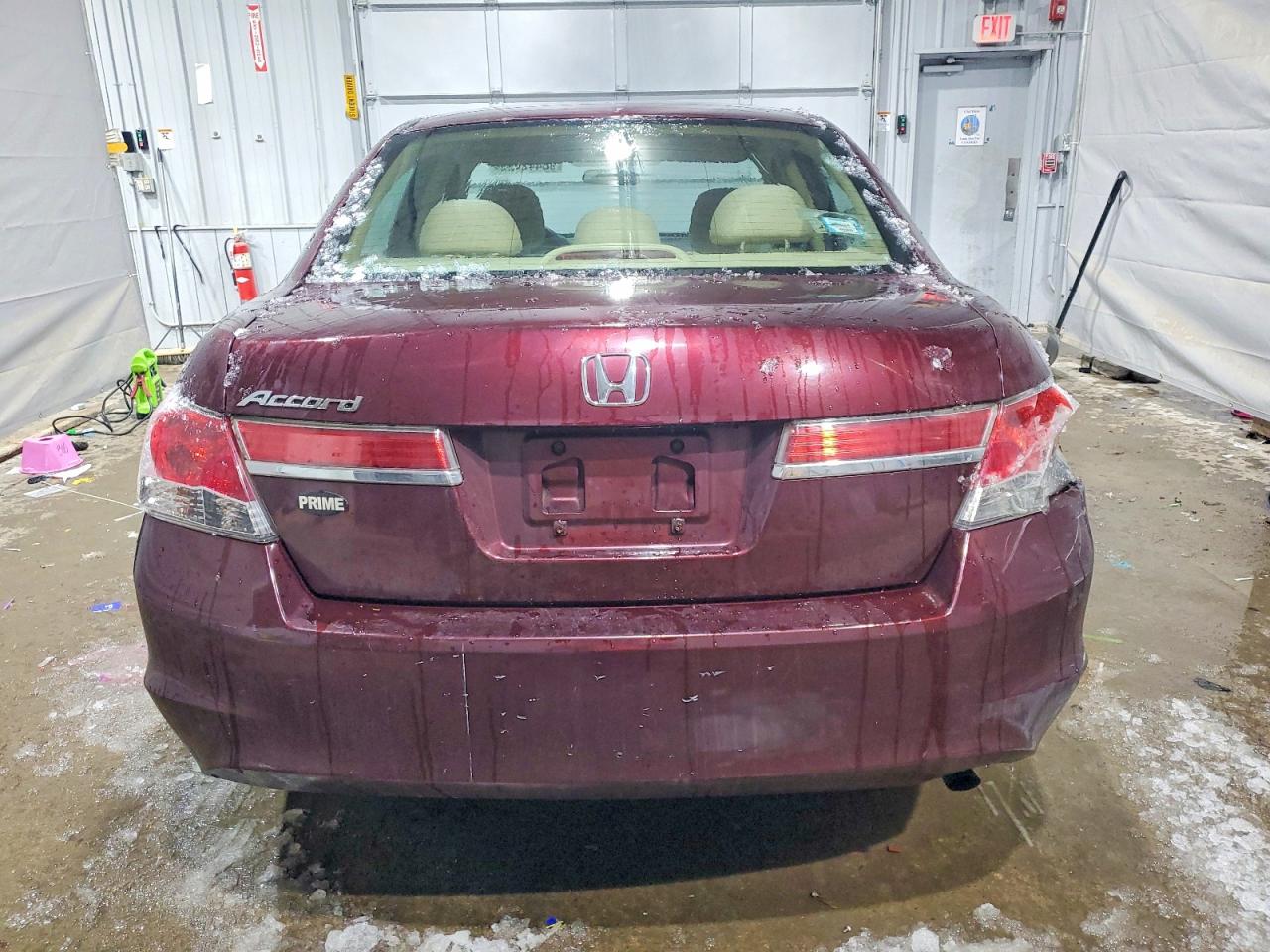 2012 HONDA ACCORD LX photo 11