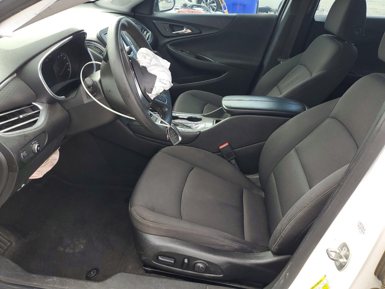 2018 CHEVROLET MALIBU LT photo 13