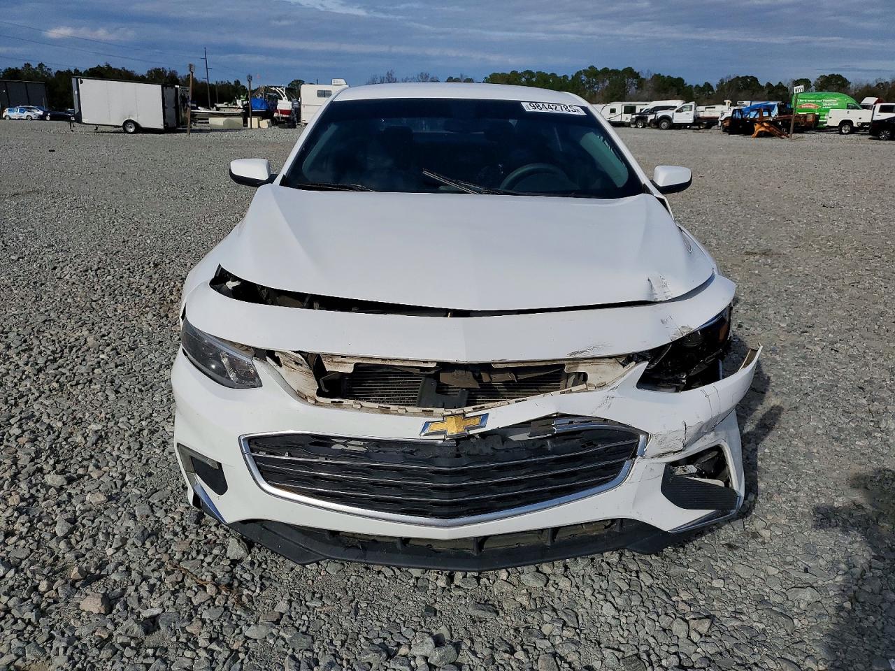 2018 CHEVROLET MALIBU LT photo 9