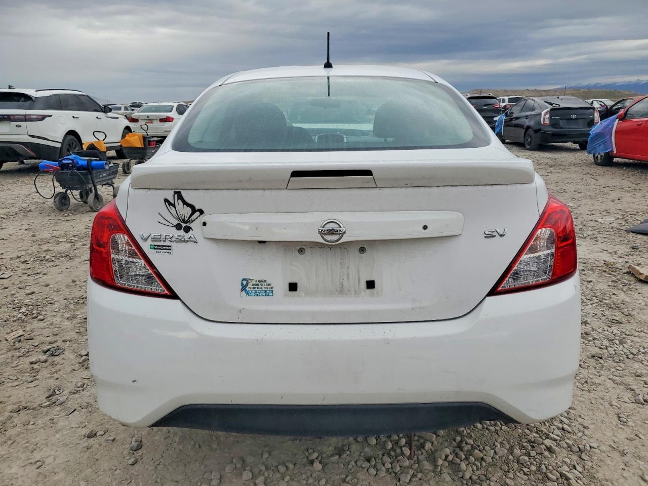 2019 NISSAN VERSA S photo 11