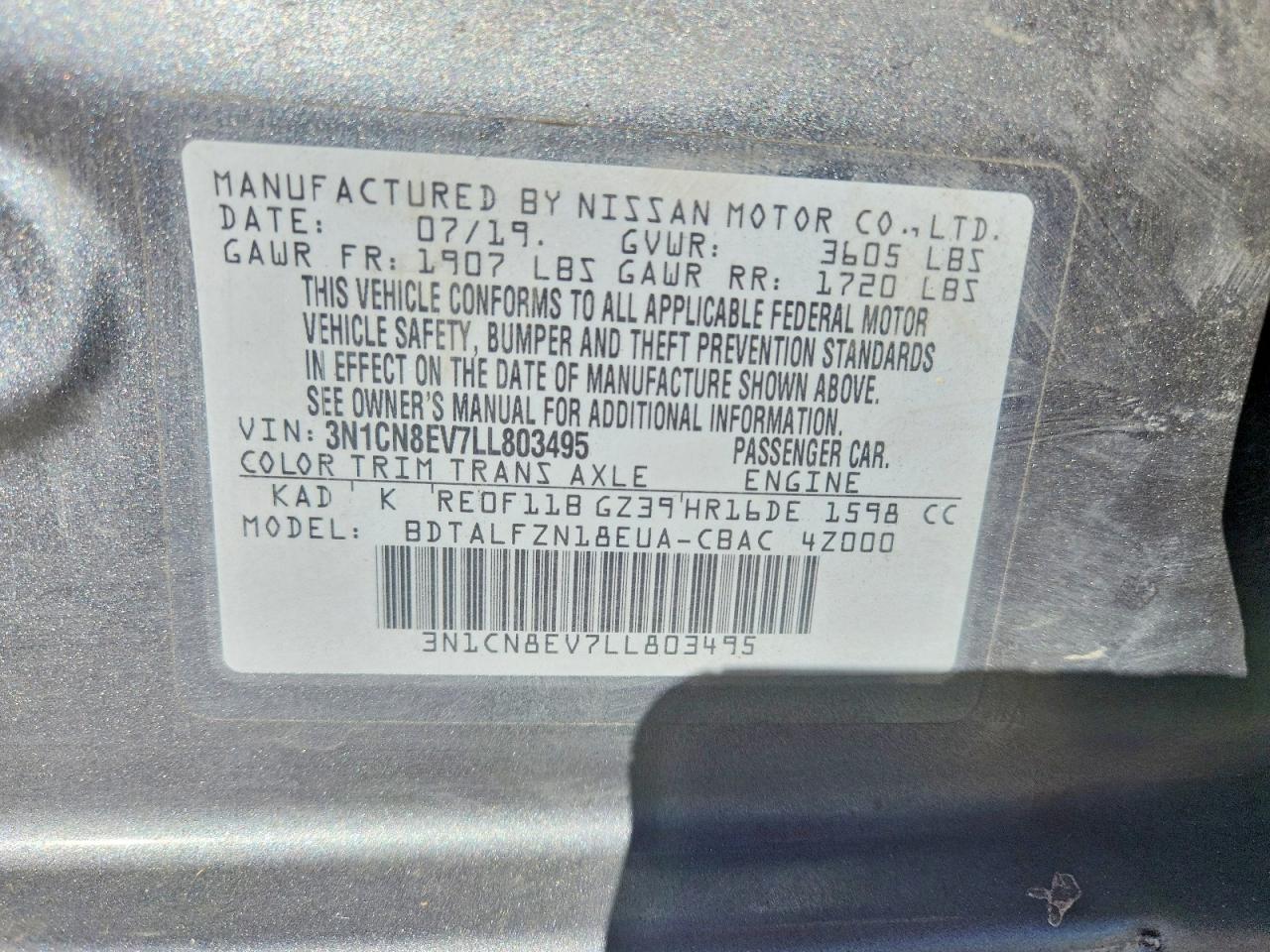2020 NISSAN VERSA SV photo 12