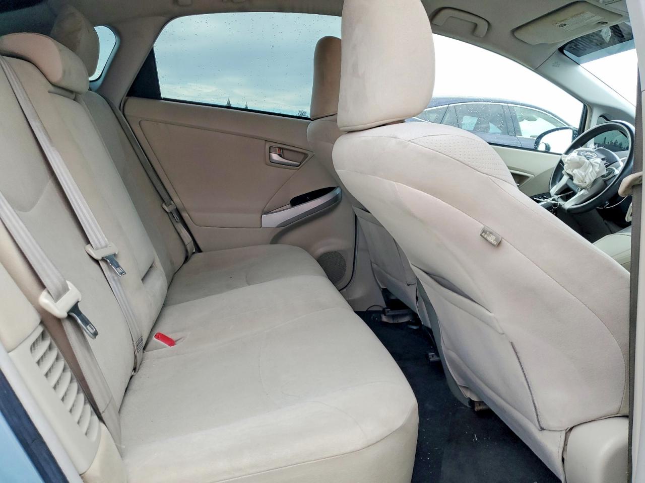2013 TOYOTA PRIUS photo 10