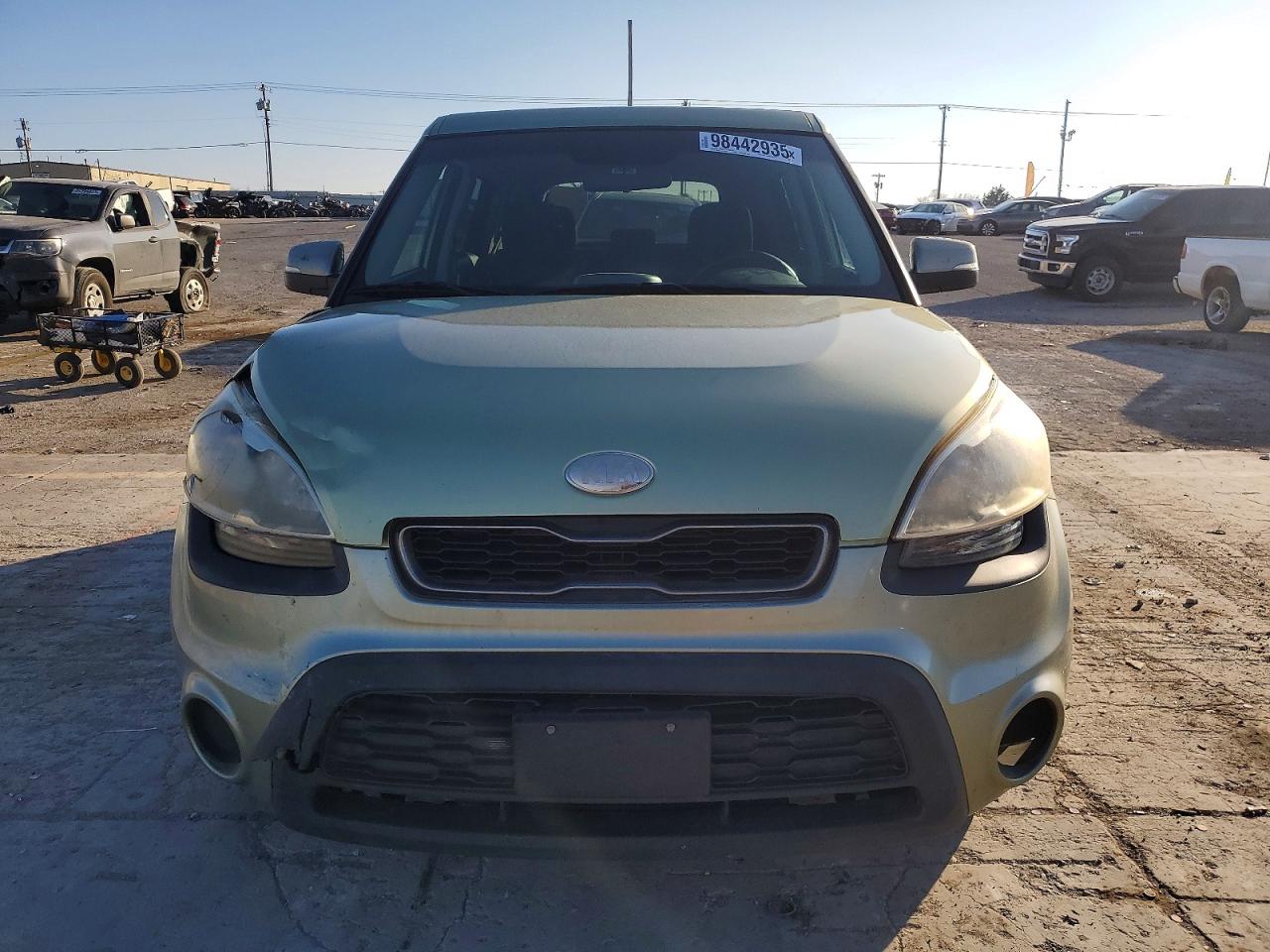 2013 KIA SOUL + photo 9