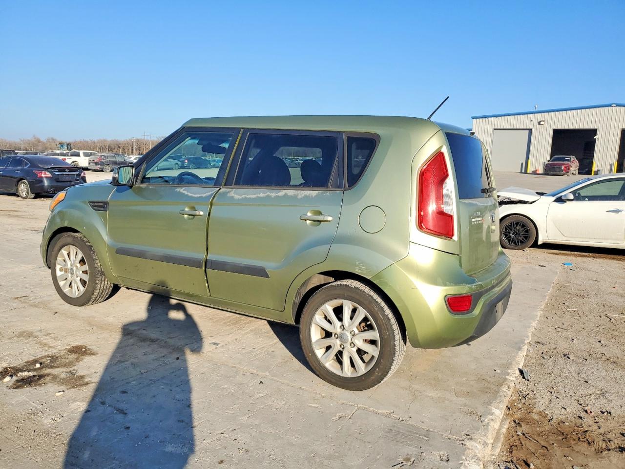 2013 KIA SOUL + photo 3