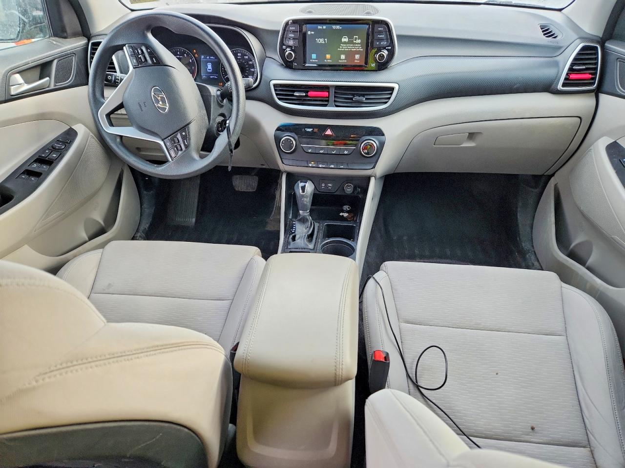 2019 HYUNDAI TUCSON SE photo 8