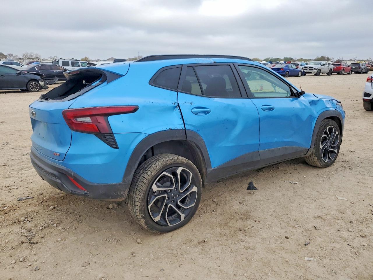 2025 CHEVROLET TRAX 2RS photo 5
