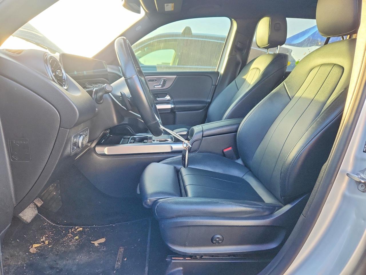 2020 MERCEDES-BENZ GLB 250 4MATIC photo 13