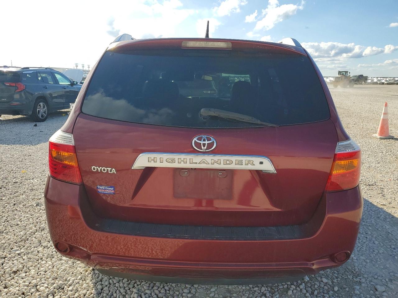 2010 TOYOTA HIGHLANDER LIMITED photo 6