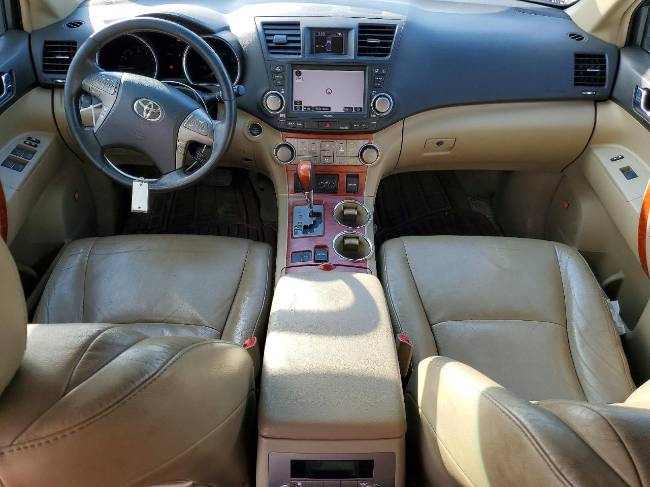 2010 TOYOTA HIGHLANDER LIMITED photo 8