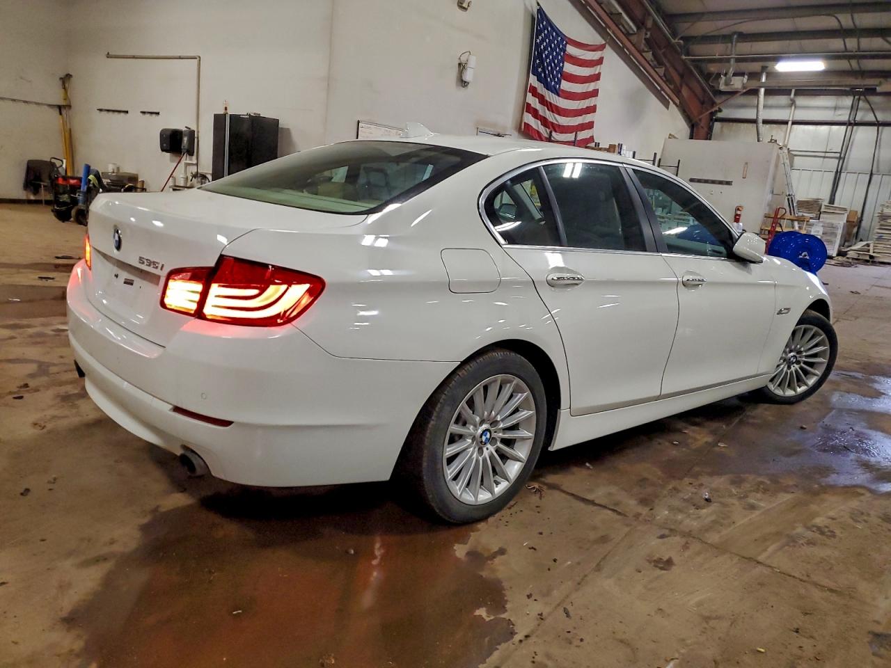 2011 BMW 535 I photo 7